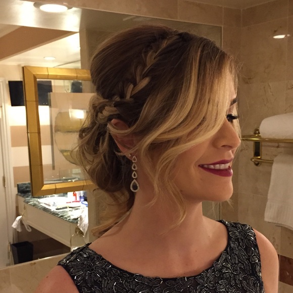 Meet your Posher, Ashleigh - Picture 2 of 2